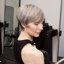 Shop the Look - Charcoal Chic - Redken | L'Oréal Partner Shop